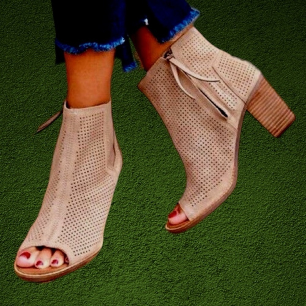 Toms Majorca Peep Toe Cinnamon Suede Booties Size 7 - Picture 12 of 12